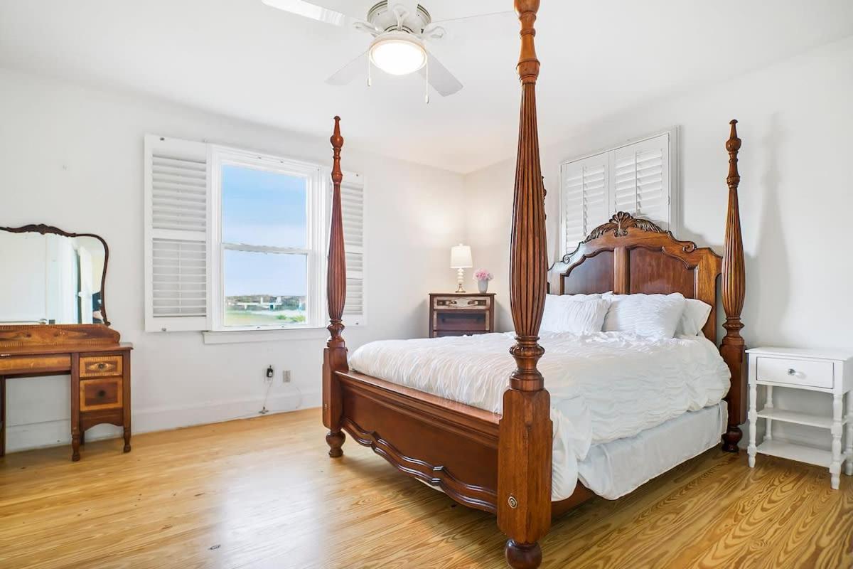 Beach Cottage! 100 Steps To The Sand, Pets Ok, Private Deck! St. Augustine Luaran gambar