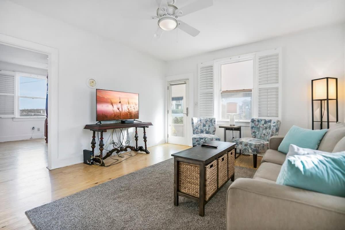 Beach Cottage! 100 Steps To The Sand, Pets Ok, Private Deck! St. Augustine Luaran gambar