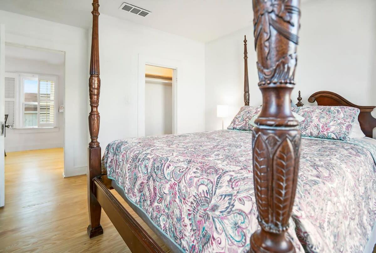 Beach Cottage! 100 Steps To The Sand, Pets Ok, Private Deck! St. Augustine Luaran gambar